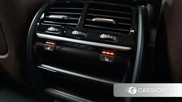 BMW 5 Series (G30) id 3504846 из Кореи 9