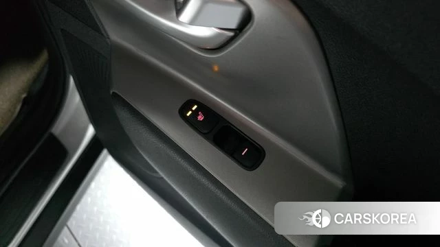 Kia Niro Plus id 3851472 из Кореи 9