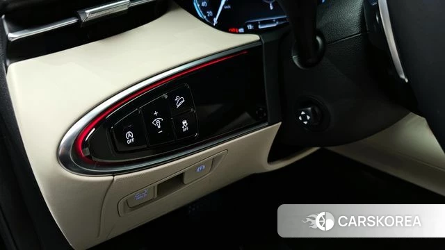 Genesis GV70 id 3832198 из Кореи 9