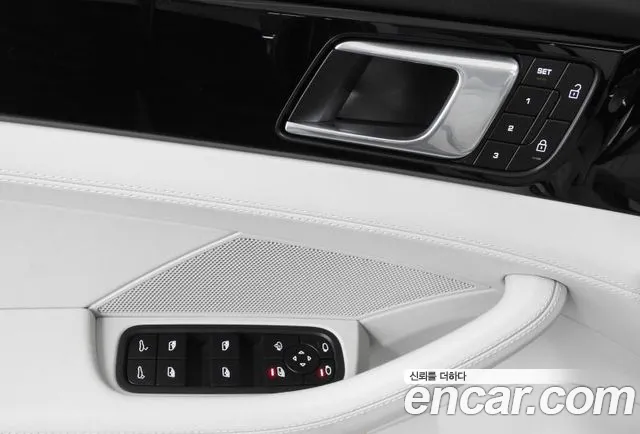 Porsche Panamera (971) id 2744914 из Кореи 9