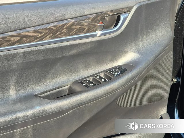 Hyundai Grandeur IG id 3924773 из Кореи 9