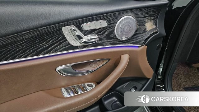 Mercedes-Benz E-Class W213 id 4295070 из Кореи 9