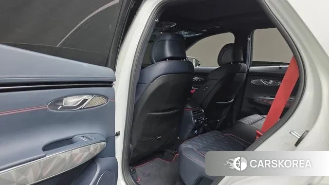 Genesis GV70 id 3462485 из Кореи 9