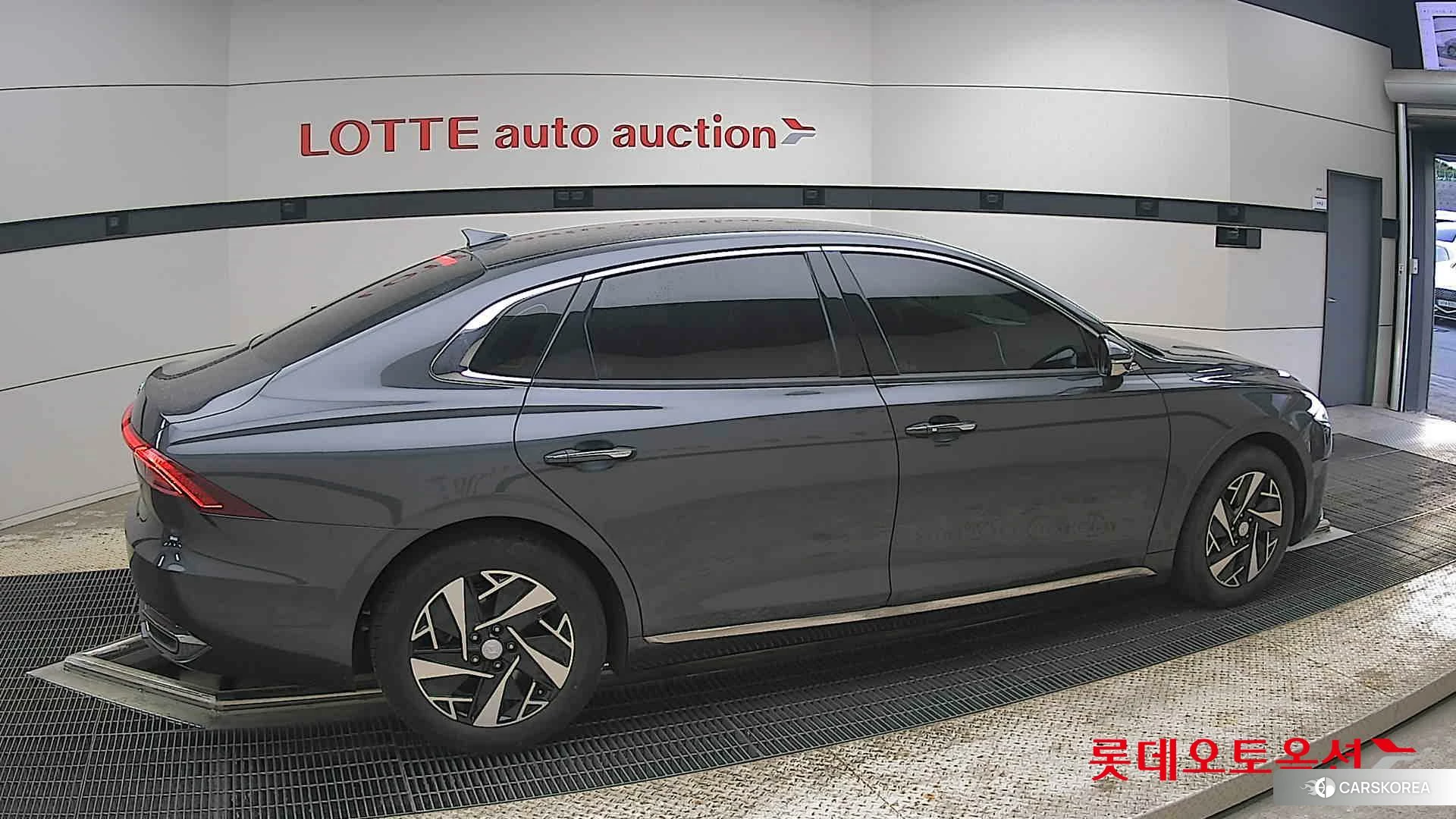 Hyundai Grandeur Hybrid id 4296737 из Кореи 9