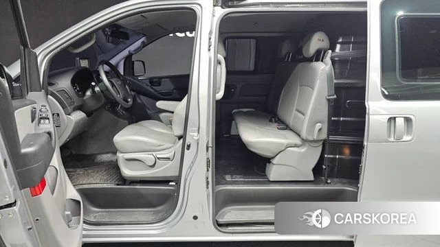 Hyundai The New Grand Starex id 4638318 из Кореи 9
