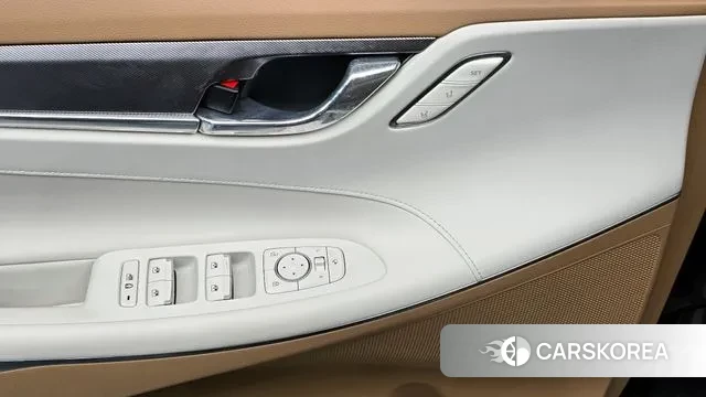 Hyundai The New Grandeur IG id 3578259 из Кореи 9