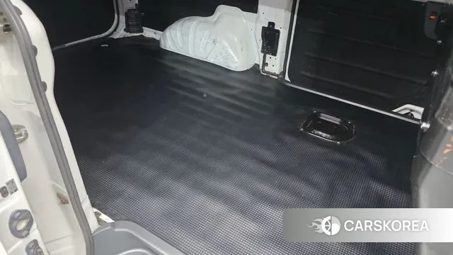 Hyundai The New Grand Starex id 3284601 из Кореи 9