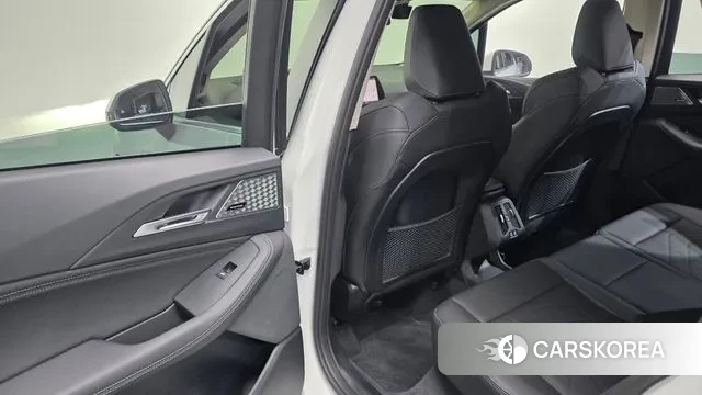 BMW 2 Series Active Tourer (U06) id 3571898 из Кореи 9