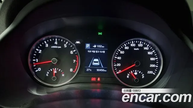 Kia Stonic id 2548622 из Кореи 9