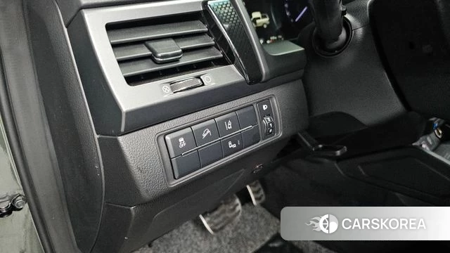 Ssangyong The New Rexton Sports Cannes id 3827601 из Кореи 9