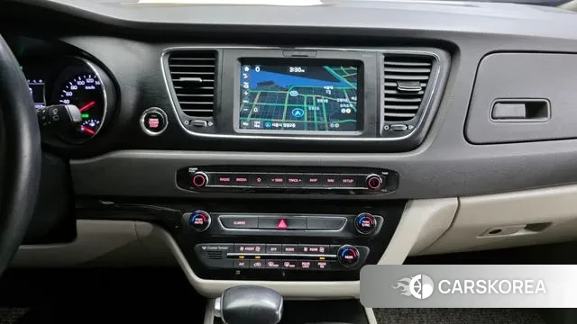 Kia All New Carnival id 3096274 из Кореи 9