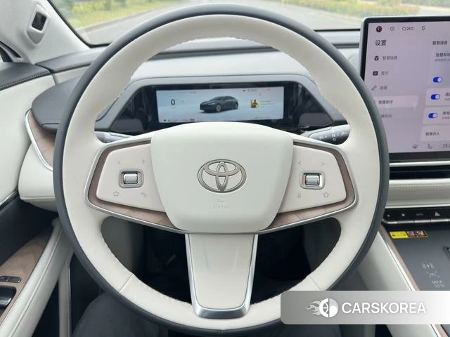 Toyota Platinum Wisdom 7 id 4359678 из Китая 9