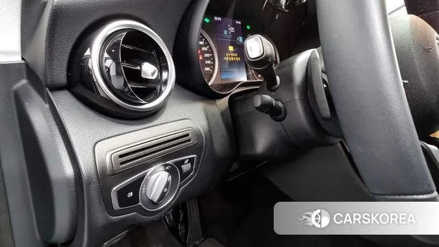 Mercedes-Benz C-Class W205 id 3134133 из Кореи 9