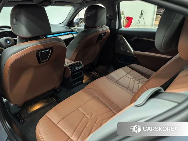 BMW 5 series id 4257457 из Китая 9