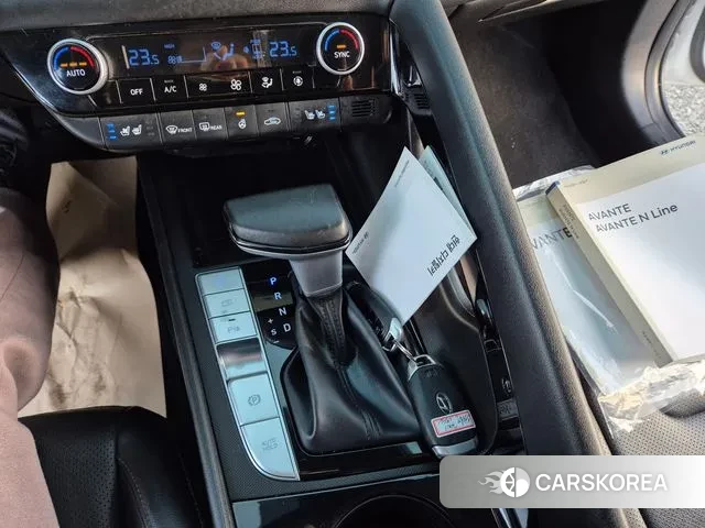 Hyundai Avante (CN7) id 3566328 из Кореи 9