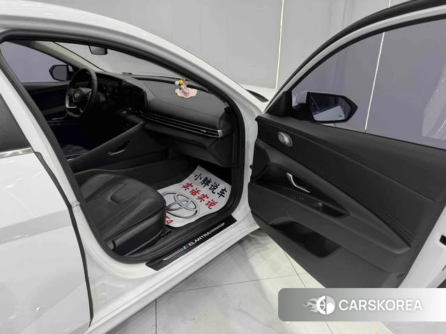 Hyundai Elantra id 4254107 из Китая 9