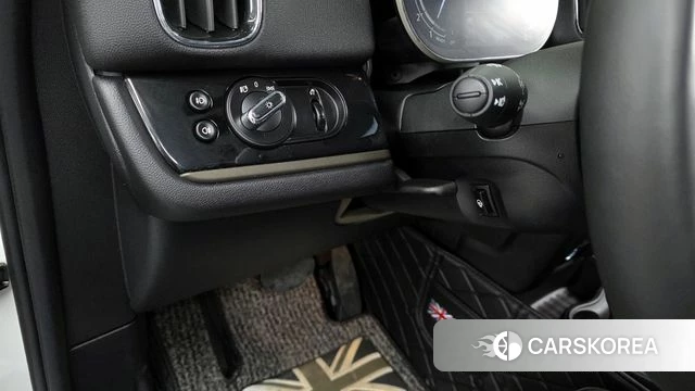Mini Cooper Countryman id 3850602 из Кореи 9