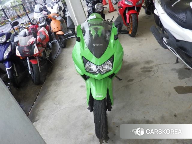 Kawasaki NINJA 250R id 4192974 из Японии 9