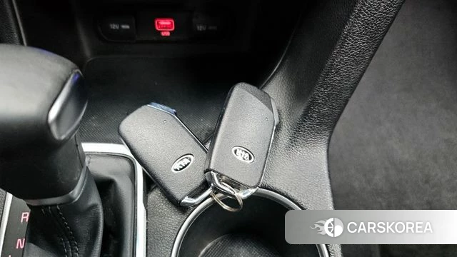 Kia Sportage The Bold id 3844576 из Кореи 9