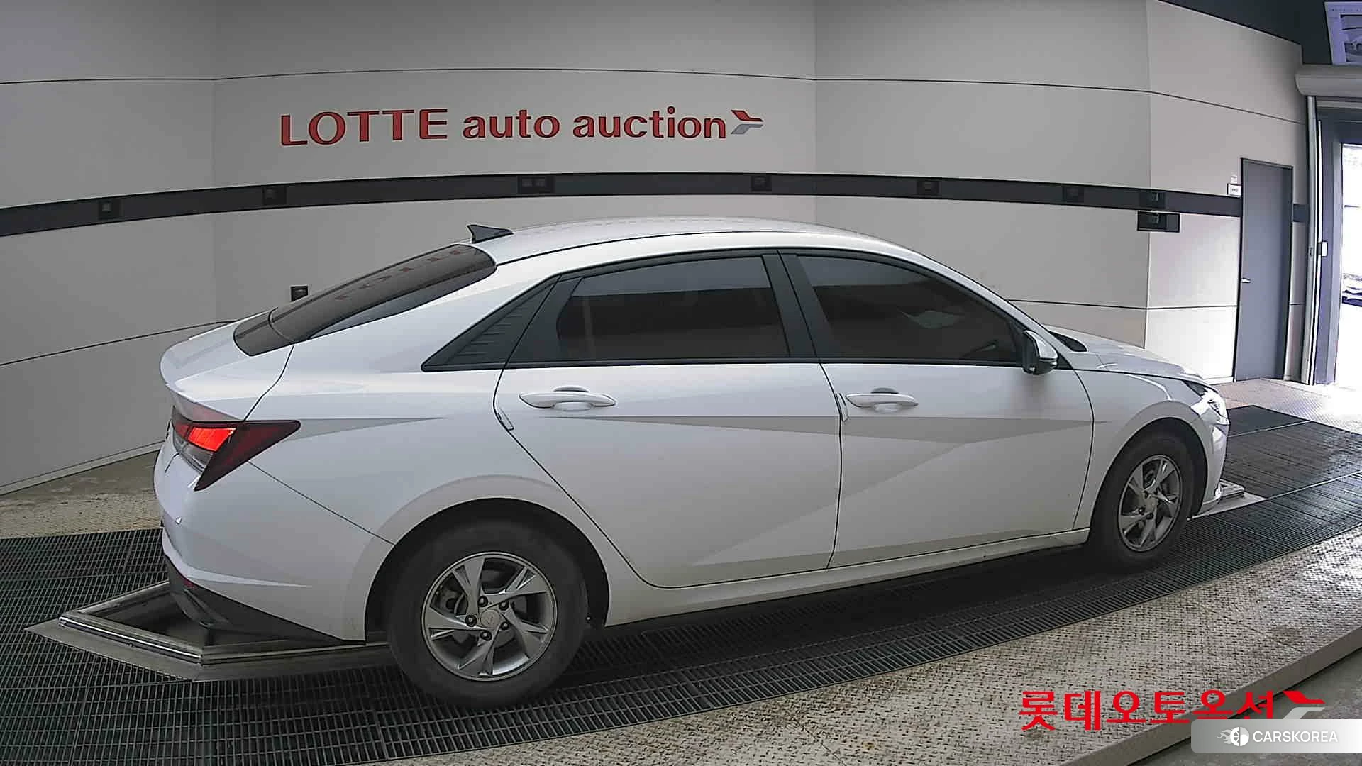 Hyundai Avante id 4289506 из Кореи 9