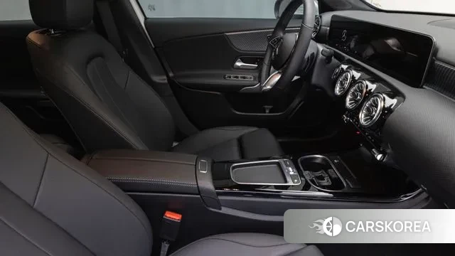 Mercedes-Benz A-Class W177 id 3775834 из Кореи 9