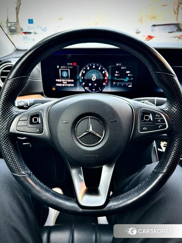 Mercedes-Benz E-Class W213 id 3912037 из Кореи 9