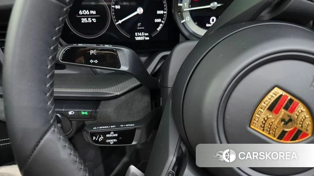 Porsche 911(992) id 4565916 из Кореи 9