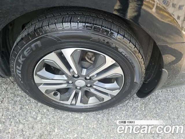 Kia The New Carnival id 2759807 из Кореи 9