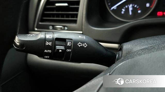 Hyundai Avante AD id 3937287 из Кореи 9