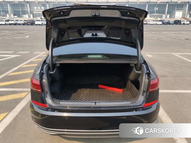 Volkswagen Passat id 4263135 из Китая 9