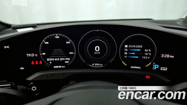 Porsche Taycan id 2664660 из Кореи 9