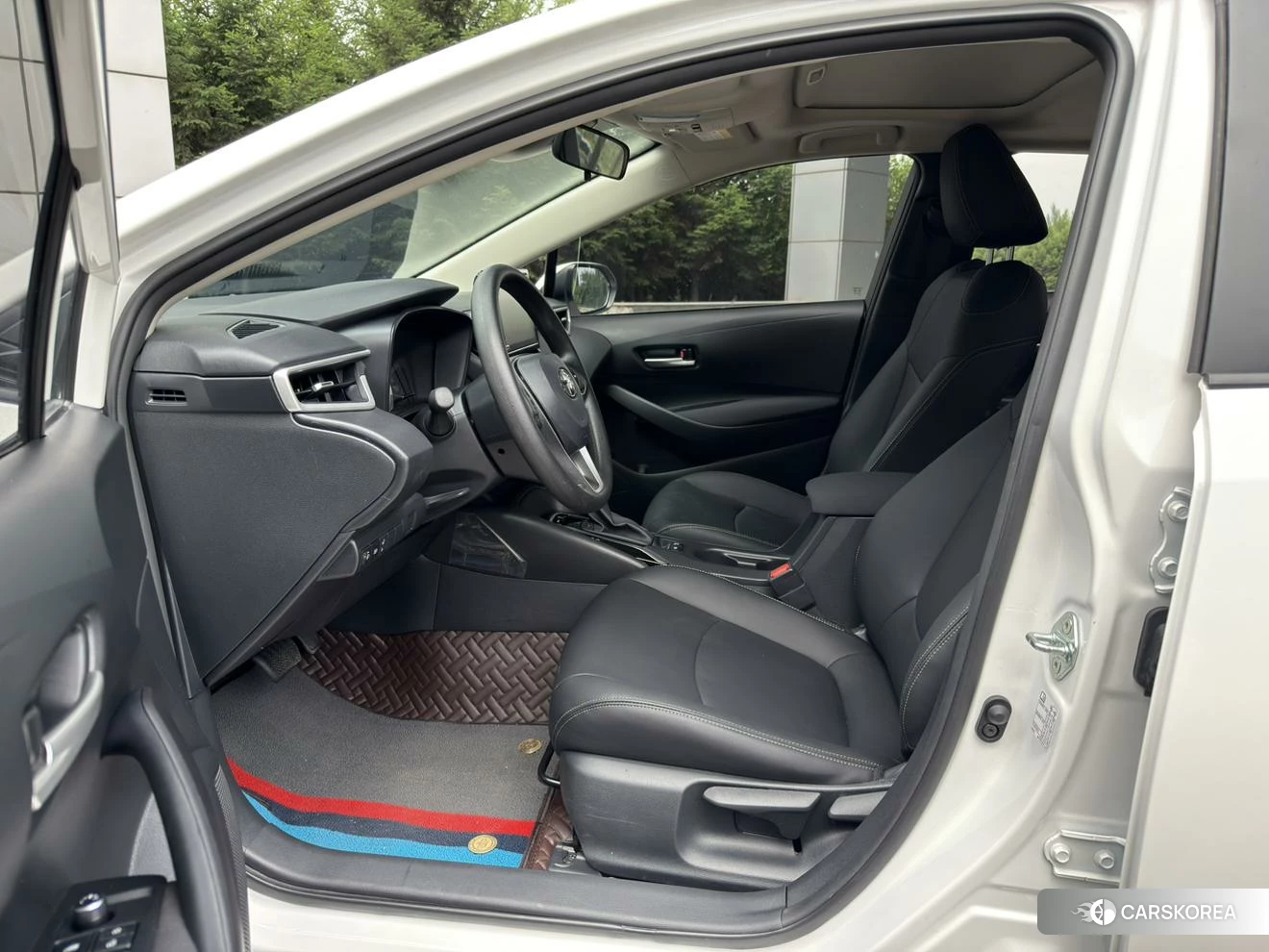 Toyota Corolla id 4467921 из Китая 9
