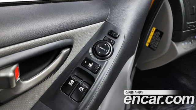 Hyundai The New Grand Starex id 2504200 из Кореи 9