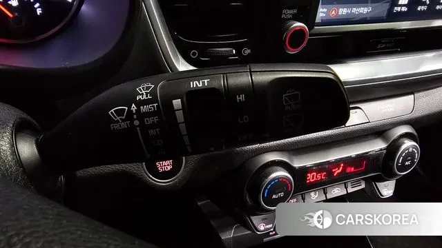 Kia Stonic id 3379737 из Кореи 9