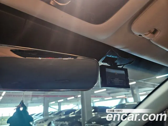 Hyundai Grandeur Hybrid (GN7) id 2703512 из Кореи 9