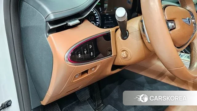 Genesis GV70 id 3343503 из Кореи 9