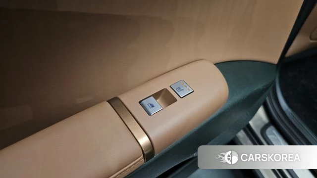 Hyundai Grandeur Hybrid (GN7) id 4686807 из Кореи 9