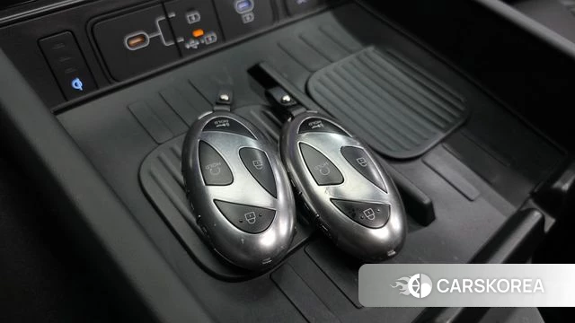 Hyundai Santa Fe (MX5) id 4584646 из Кореи 9