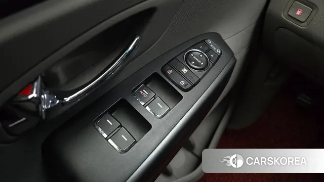 Kia The New Carnival id 3778946 из Кореи 9