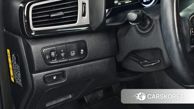 Kia Niro id 4225572 из Кореи 9