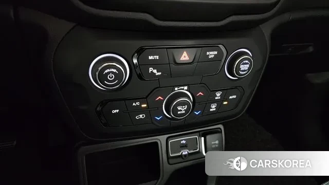 Jeep Renegade id 2969242 из Кореи 9