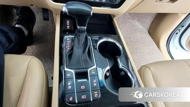 Kia The New Carnival id 4357021 из Кореи 9