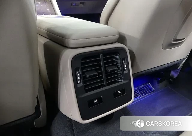 Porsche Taycan id 3518172 из Кореи 9