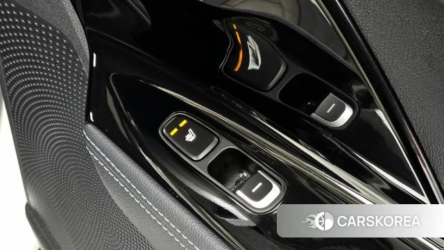 Kia Niro id 3917272 из Кореи 9