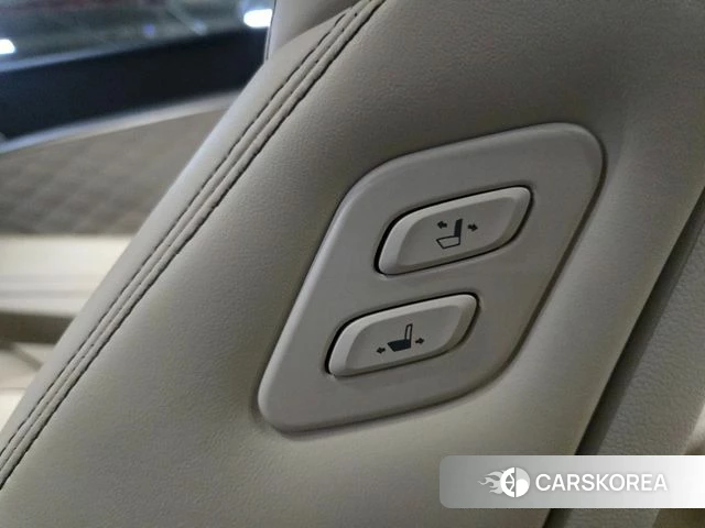 Genesis G70 id 4502016 из Кореи 9