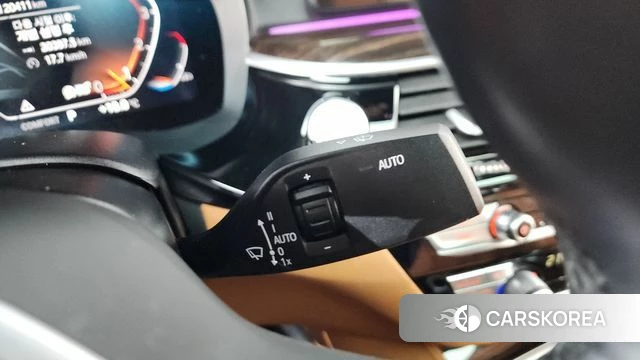 BMW 5 Series (G30) id 4195342 из Кореи 9