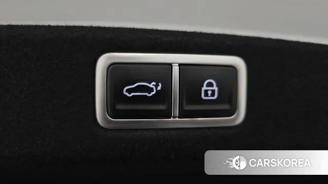 Hyundai Grandeur (GN7) id 3566175 из Кореи 9