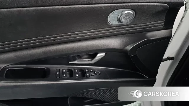 Hyundai Avante (CN7) id 3759565 из Кореи 9