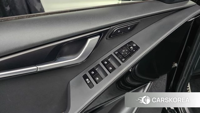 Kia Di Ol Nu Niro id 3922906 из Кореи 9