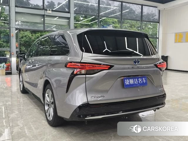 Toyota Saina id 4353508 из Китая 9
